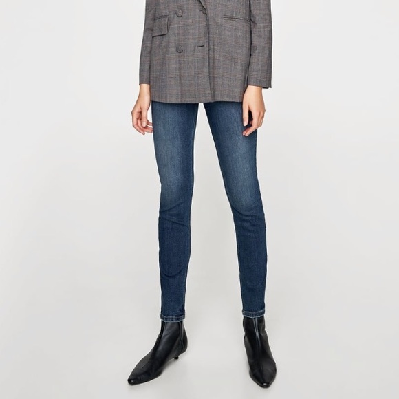 NEW Zara Leather Pointed Toe Ankle Boots Mini Heel - Picture 2 of 8